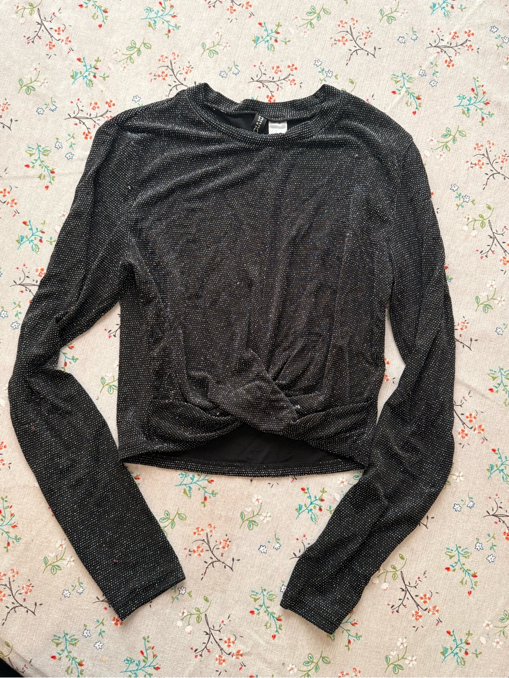 H&M Black Metallic Twist-Front Long-Sleeve Crop Top